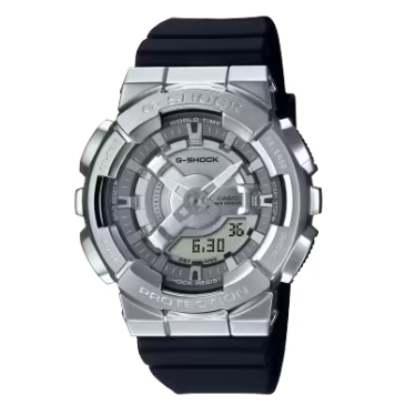 領券4900【CASIO 卡西歐】G-SHOCK 精巧纖薄金屬外殼3D錶盤雙顯錶_百搭銀_指針數位雙顯系列錶款(GM-S110-1A)