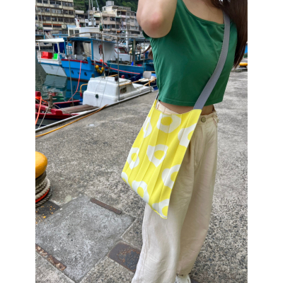 日本製KNT365 台灣限定款黃色雞蛋摺疊環保包—Knitty