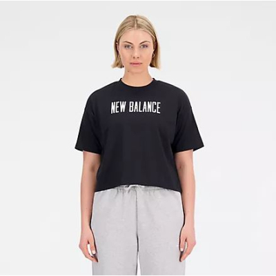 【New Balance】短版圓領短袖上衣_女性_黑色_WT33172BK