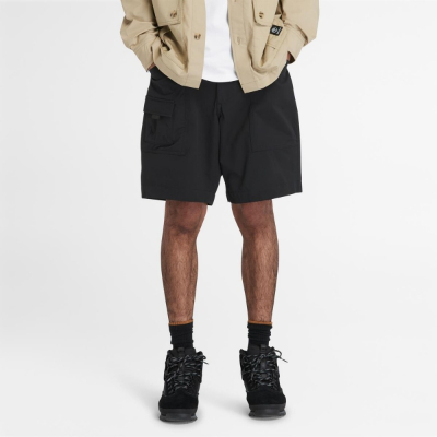 【Timberland】男款黑色防潑水寬版短褲|A5SC6001